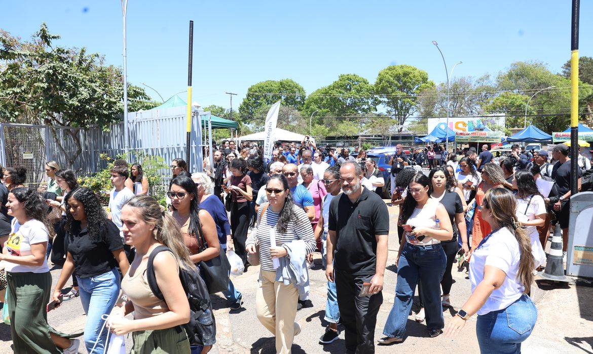 CNU 2 convoca mais 702 aprovados para INSS e Ministério da Gestão: veja quem foi chamado e os próximos passos